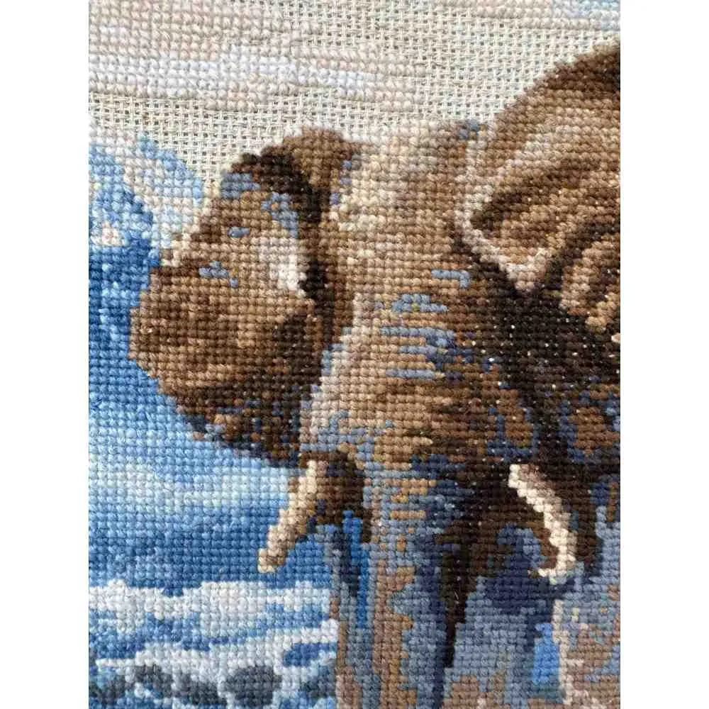 Riolis: Counted Cross Stitch - Elephants in the Savannah - Image 2