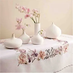 Rico Designs: Tablecloth - Tulips & Orchids