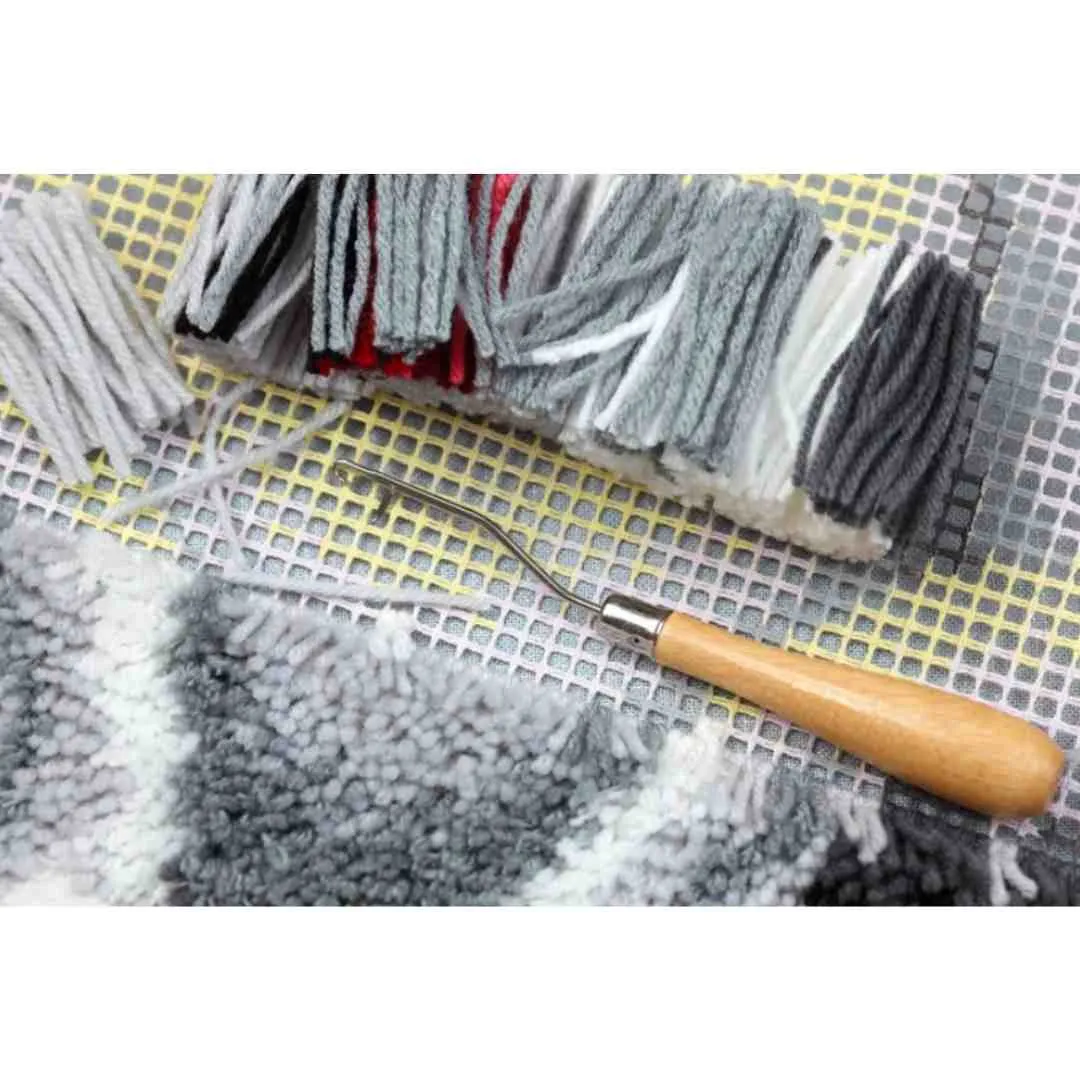 Craft Buddy: Latch Hook Kit - Peter Rabbit Rug - Image 3