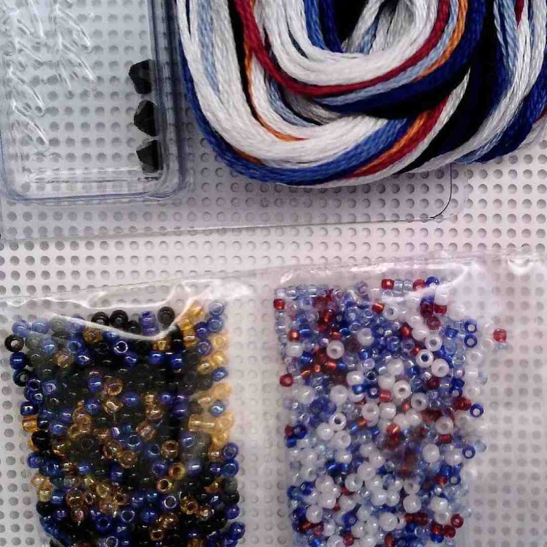 Mill Hill: Counted Cross Stitch - Invisible Snowman - Image 4
