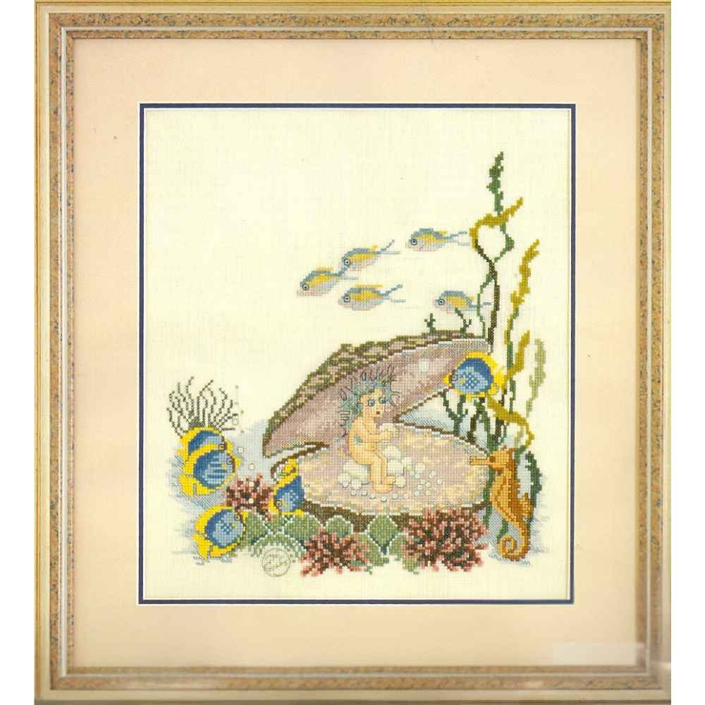 May Gibbs: Counted Cross Stitch - Little Obelia MG905