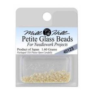 Mill Hill Beads: Petite Glass Seed Beads - 40123 Cream