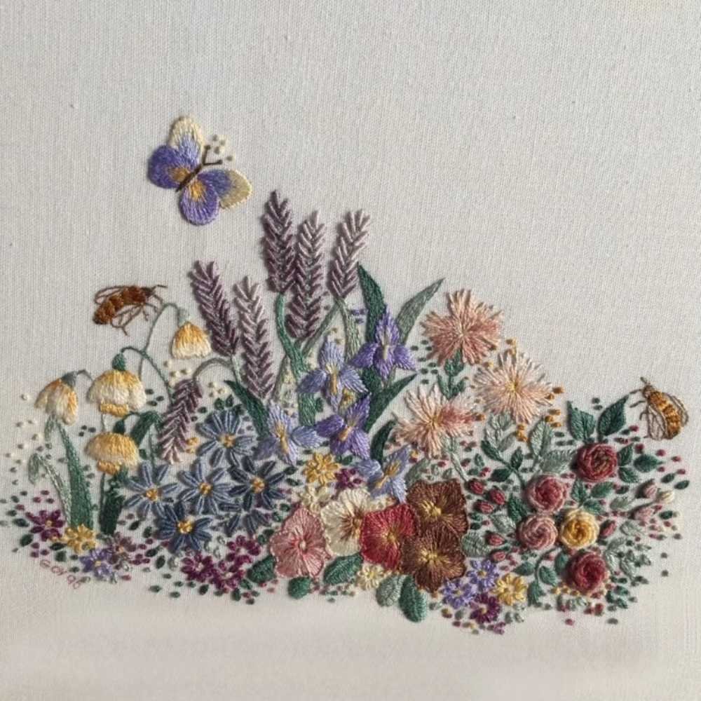 Roseworks Embroidery Design: Spring Garden