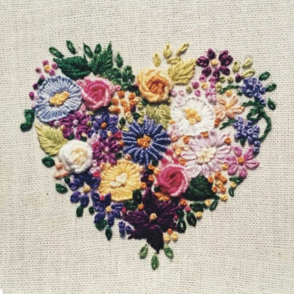 Roseworks Embroidery Design: Sweet Romance