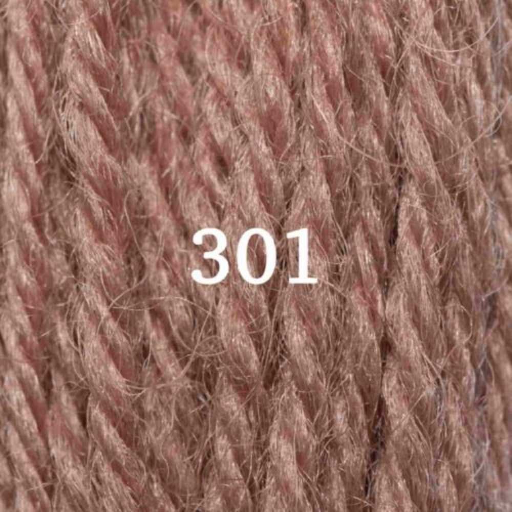 Appletons: Crewel Wool - Red Fawn 301