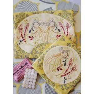 Cinderberry Stitches: Me & My Shadow