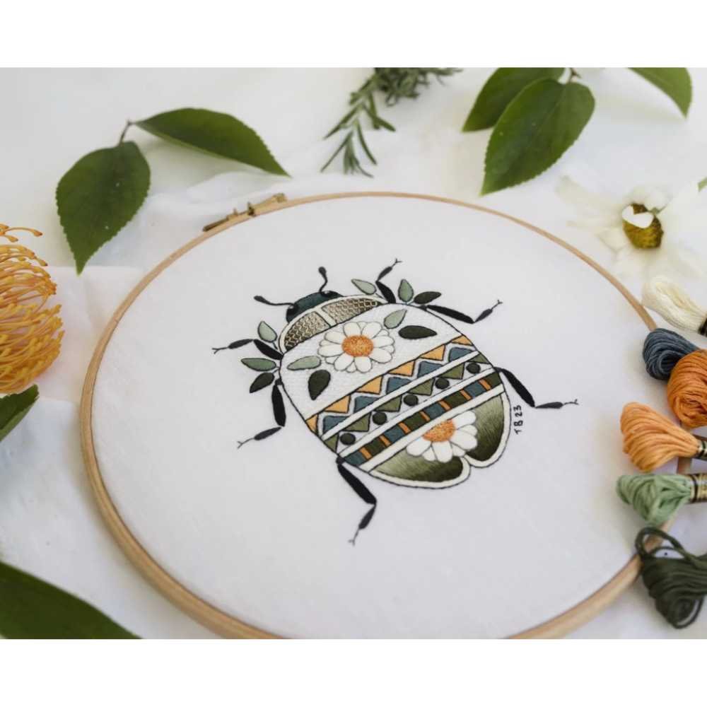 Search Press: Whitework Embroidery with Colour - An introduction - Image 11