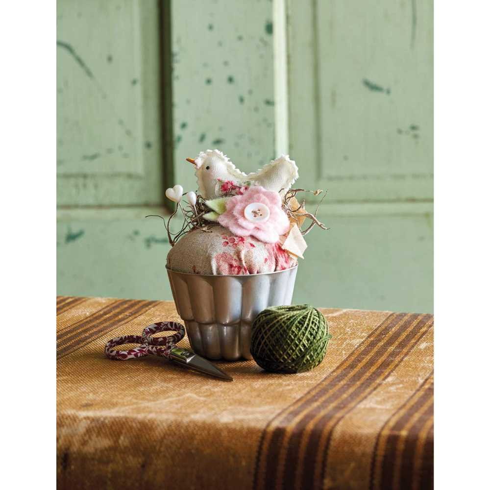 Martingale: Blooms and Blossoms - Sweet Stitcheries Picked from Nature - Image 9