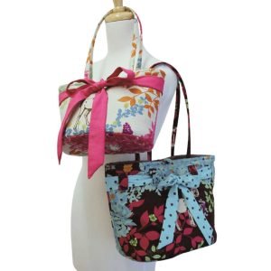Monica Poole Designs: Bag Pattern - Bow Bag