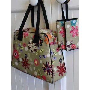 Monica Poole Designs: Bag Pattern - Piccadilly
