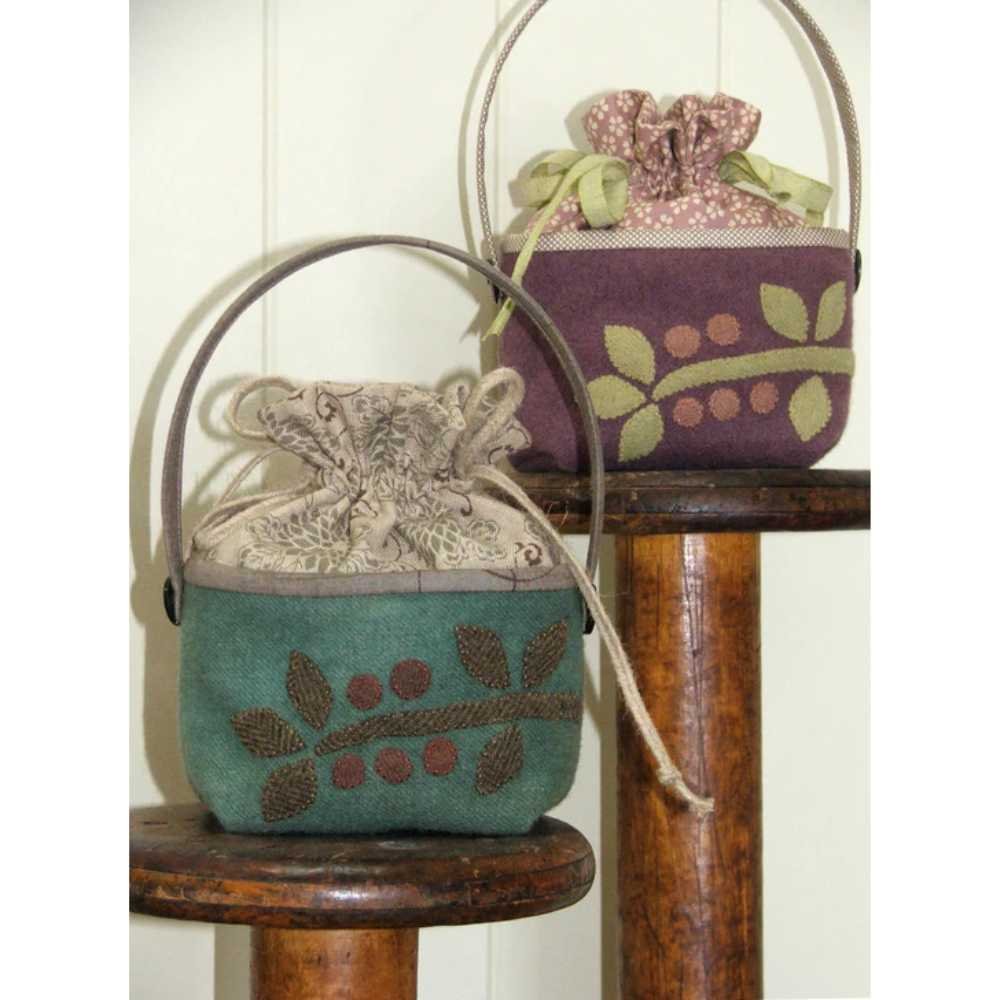 The Birdhouse Patchwork Designs: Bag Pattern - Berrybranch Wool Tote - Image 2