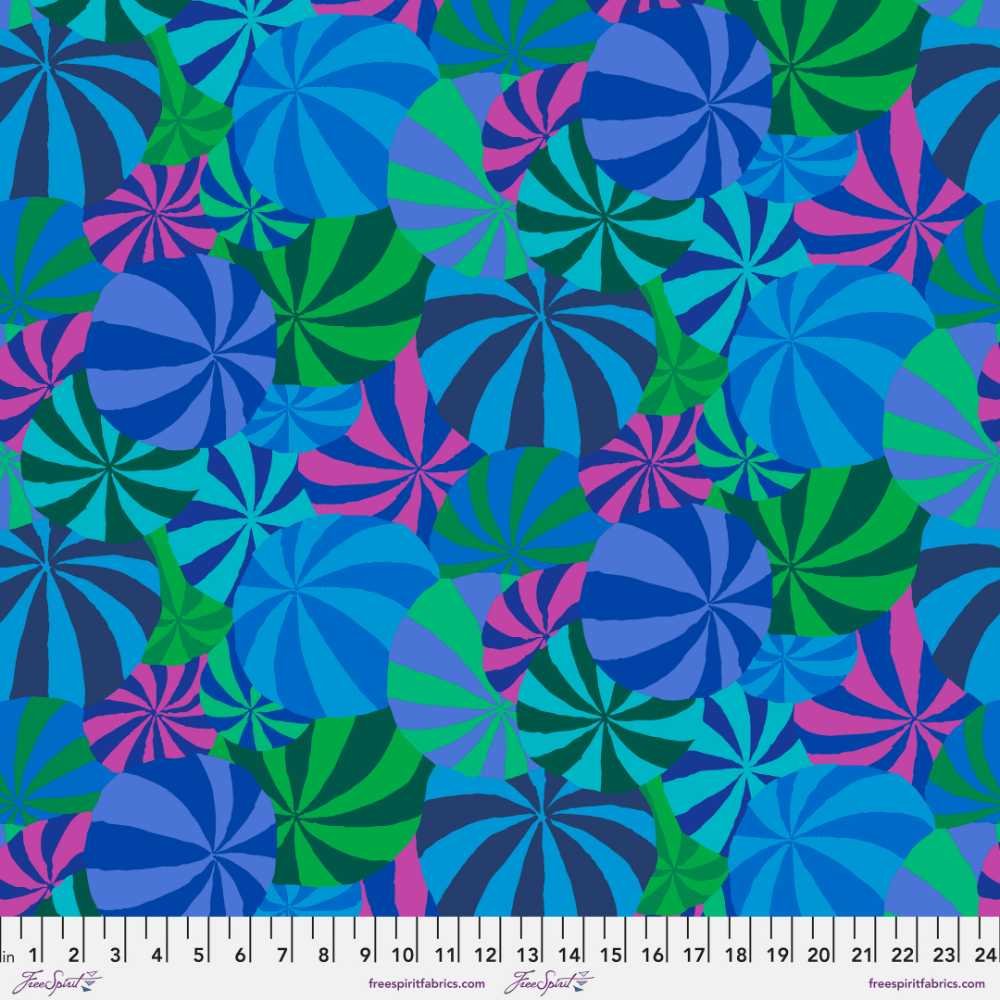 Kaffe Fassett: 85 & Fabulous - Beach Balls, Blue - Image 2