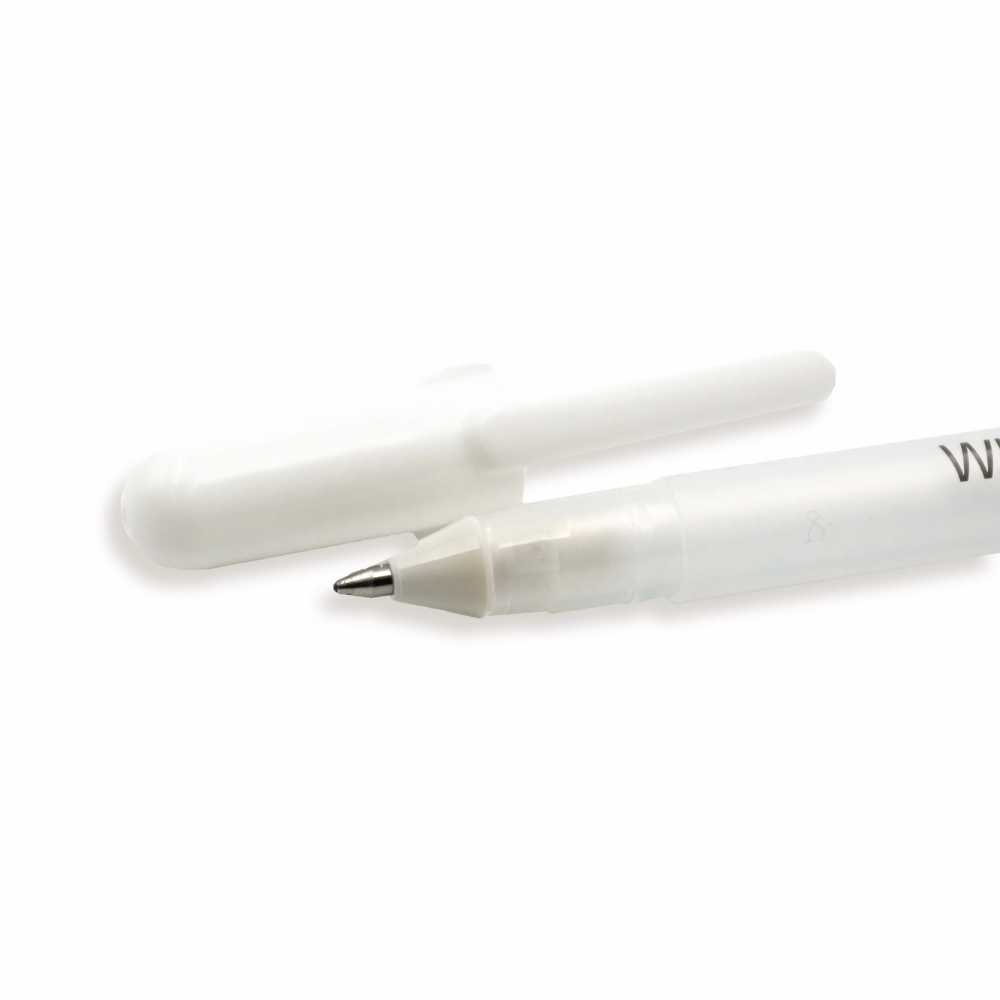 Clover: White Marking Pen (Fine) - Image 2